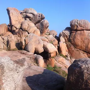 Trestraou - Cote De Granit Rose - Vue - Avec Terrasse ! Hébergement de vacances