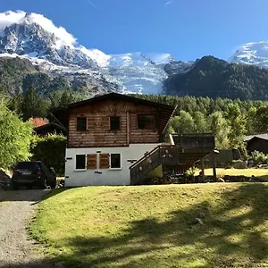chalet-in-green-sunny-and-quite-spot-5-from-center.hotels-rhonealpes.com/